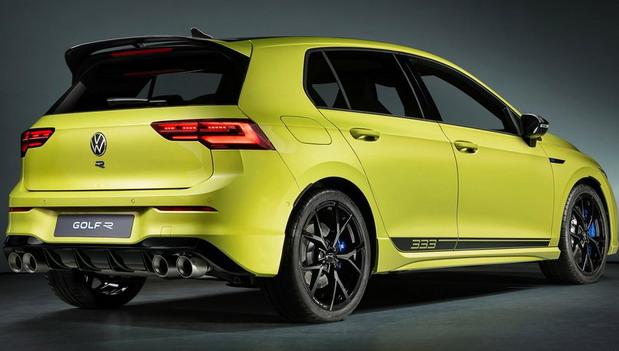 Volkswagen Golf R 333 02.jpg