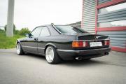 HS-Motorsport-Tuning-Mercedes-Benz-C126-560-SEC-Felgen-Tieferlegung-Abgasanlage-Frontspoilerlippe-2.jpg