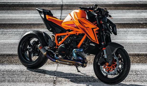 ktm-1390-super-duke-r 01.jpg