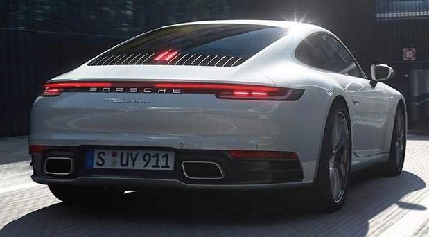 porsche-911-carrera-4.jpg