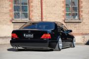 Mercedes-Benz-W140-500-SEL-Limousine-Oldtimer-Klassiker-Karosseriearbeiten-Tieferlegung-Airride-Felgen-Bremsen-Hubraum-Vergroesserung-Innenraum-Veredelung-03.jpg